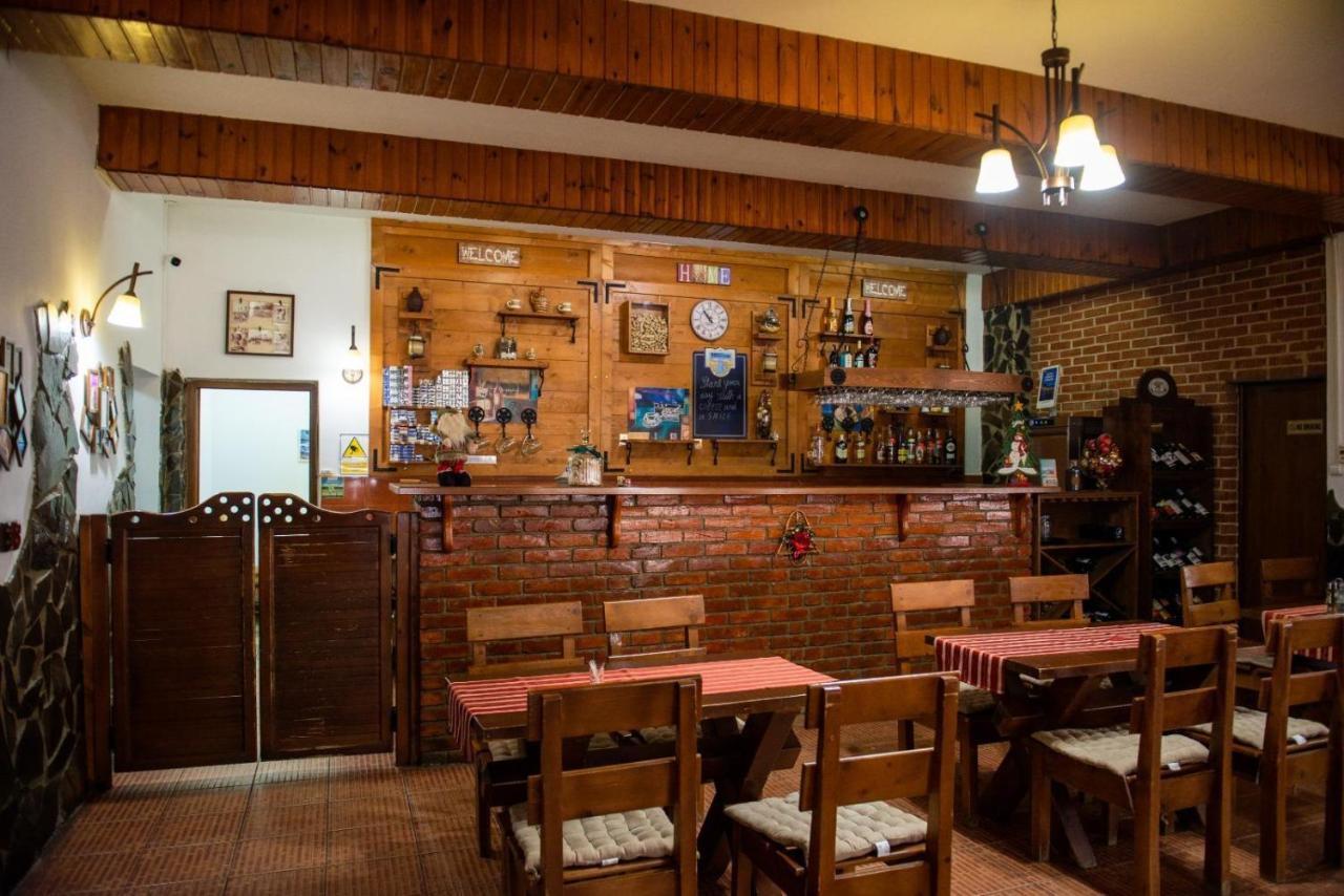 Hotel Horezu Extérieur photo
