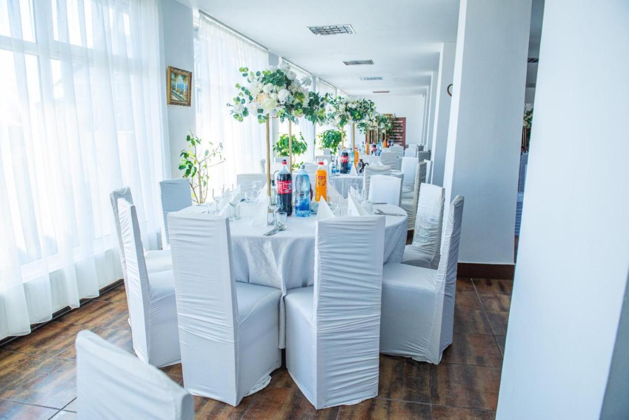 Hotel Horezu Extérieur photo